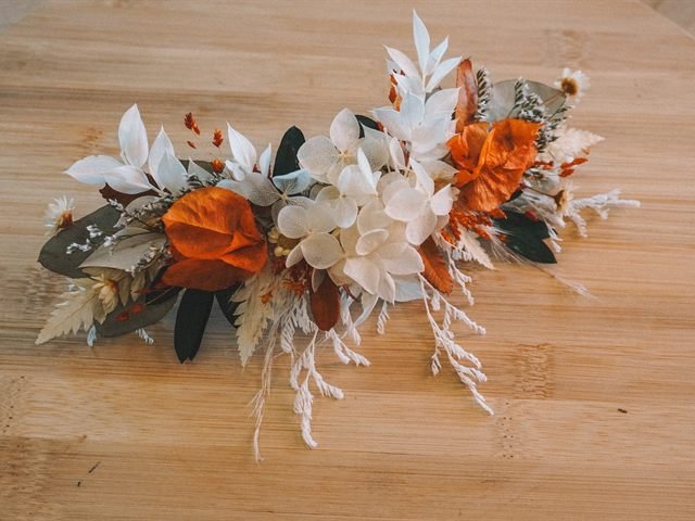 Grinalda de flores para noiva